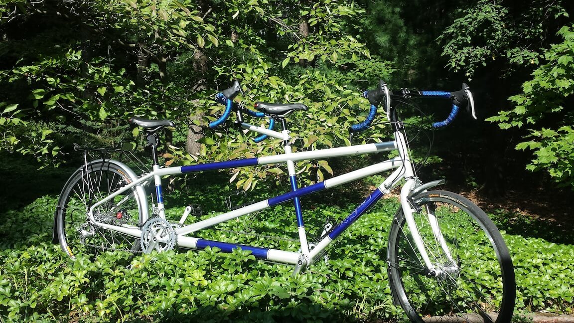 Rodriguez custom touring tandem with fenders and a rear rack